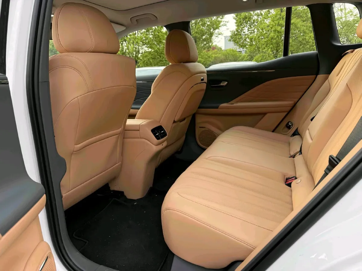 2026 BaoJun YepPlus BEV,autocango,china used car exporter,china ev exporter,chinese used car exporter,chinese used ev exporter