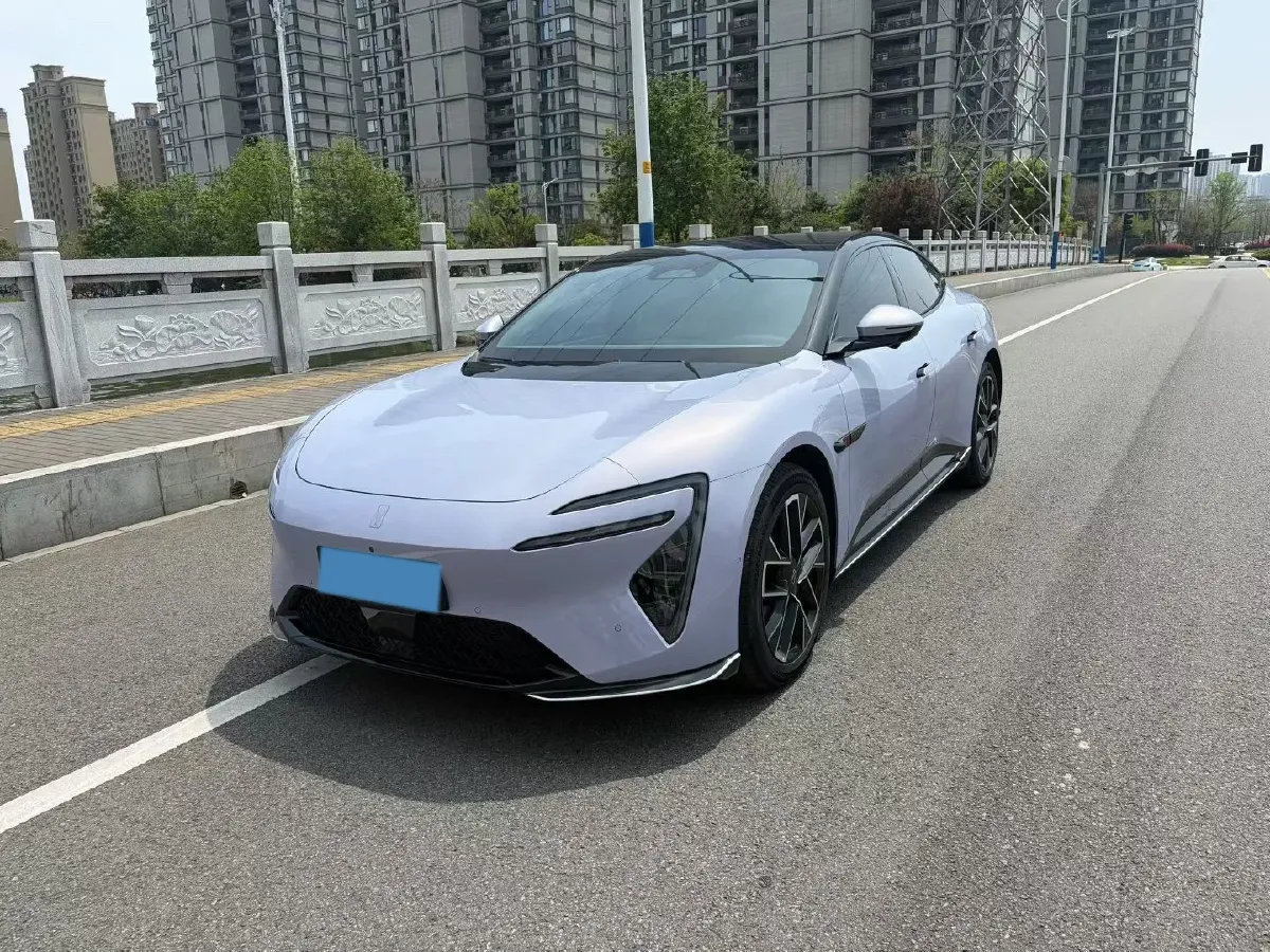 2025 Avatr 06 REEV 156HP REEV,autocango,china used car exporter,china ev exporter,chinese used car exporter,chinese used ev exporter
