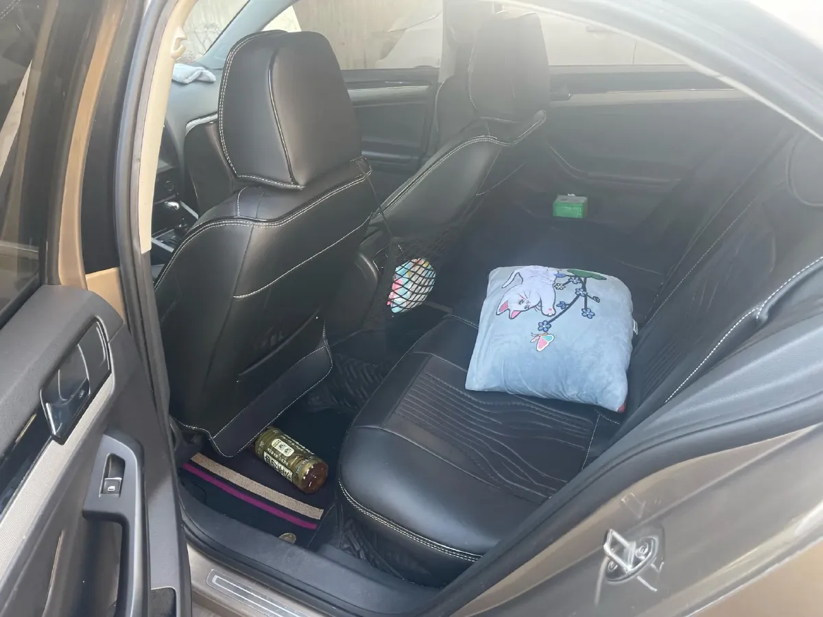 2018 JMC YuSheng S350 2.0T 141HP L4 6AT,autocango,china used car exporter,china ev exporter,chinese used car exporter,chinese used ev exporter