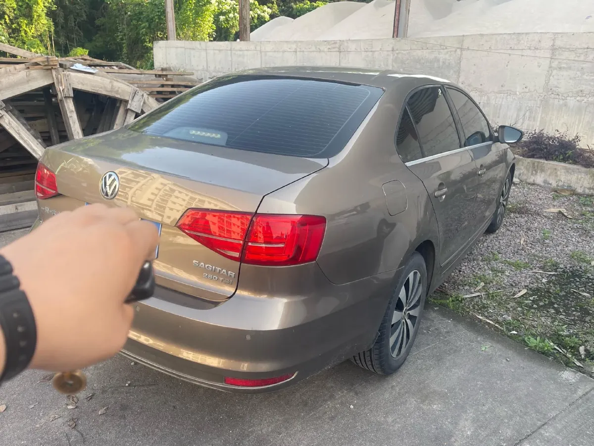 2018 JMC YuSheng S350 2.0T 141HP L4 6AT,autocango,china used car exporter,china ev exporter,chinese used car exporter,chinese used ev exporter