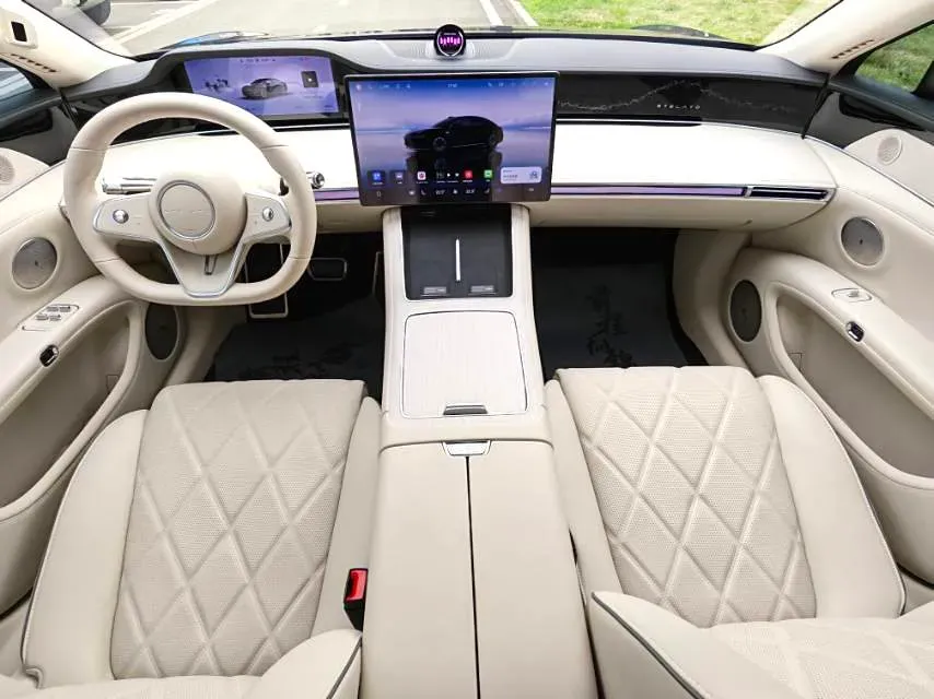 2026 AITO AITO M7 REEV 160HP REEV,autocango,china used car exporter,china ev exporter,chinese used car exporter,chinese used ev exporter