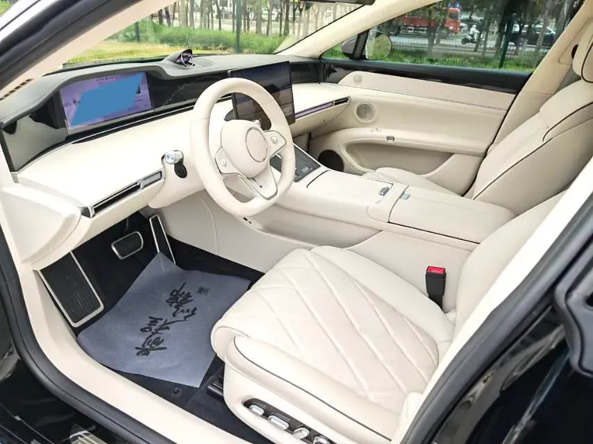 2026 AITO AITO M7 REEV 160HP REEV,autocango,china used car exporter,china ev exporter,chinese used car exporter,chinese used ev exporter