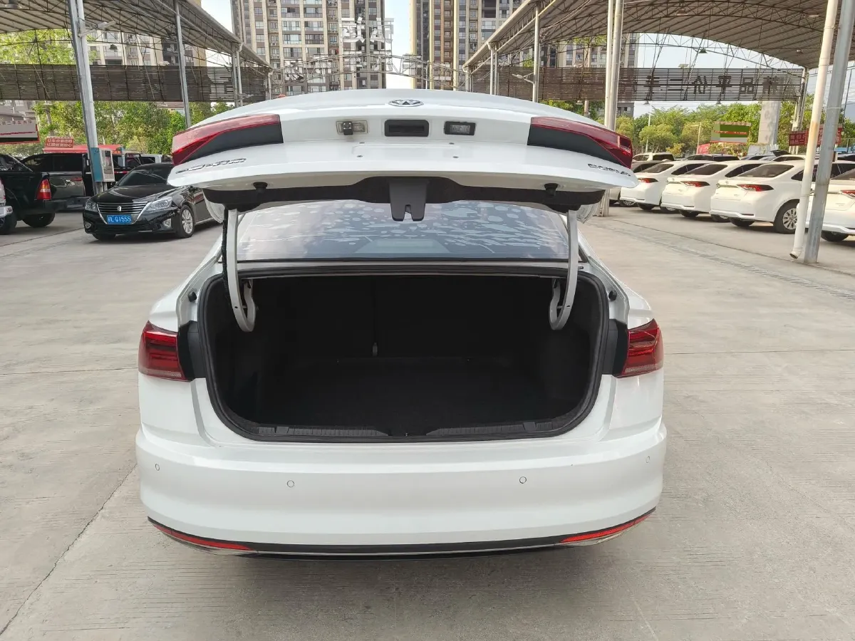2019 MAXUS T70 2.0T 163HP L4 6AT,autocango,china used car exporter,china ev exporter,chinese used car exporter,chinese used ev exporter