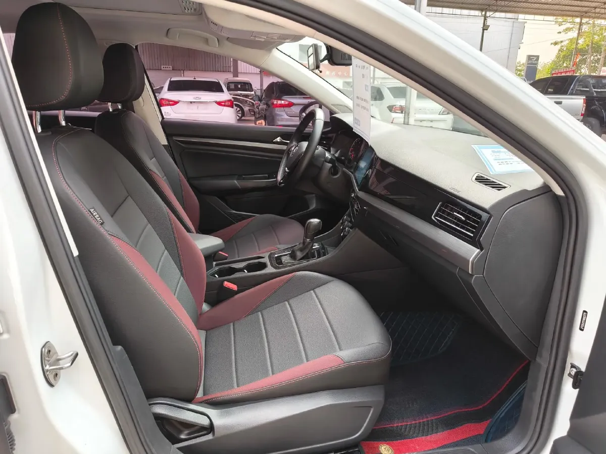 2019 MAXUS T70 2.0T 163HP L4 6AT,autocango,china used car exporter,china ev exporter,chinese used car exporter,chinese used ev exporter