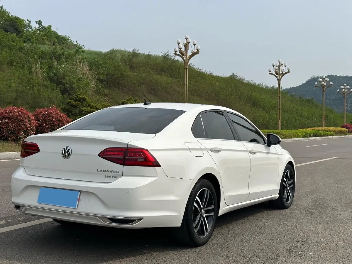 2021 Volkswagen Lamando 1.4T 150HP L4 7DCT,autocango,china used car exporter,china ev exporter,chinese used car exporter,chinese used ev exporter