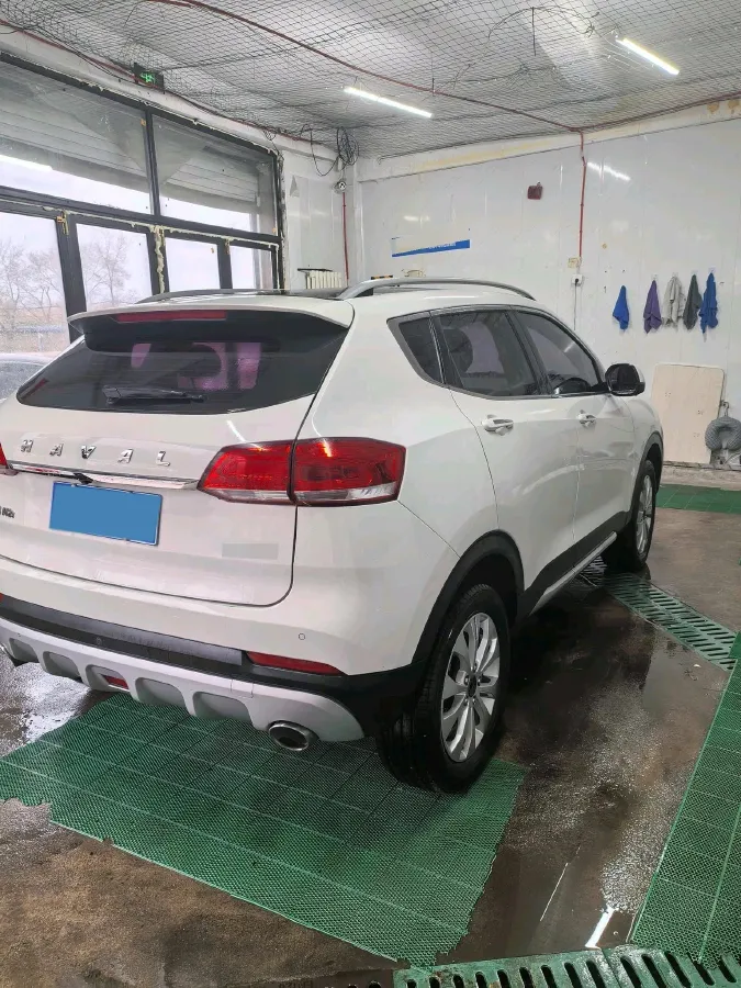 2018 Haval H2s 1.5T 150HP L4 7DCT,autocango,china used car exporter,china ev exporter,chinese used car exporter,chinese used ev exporter