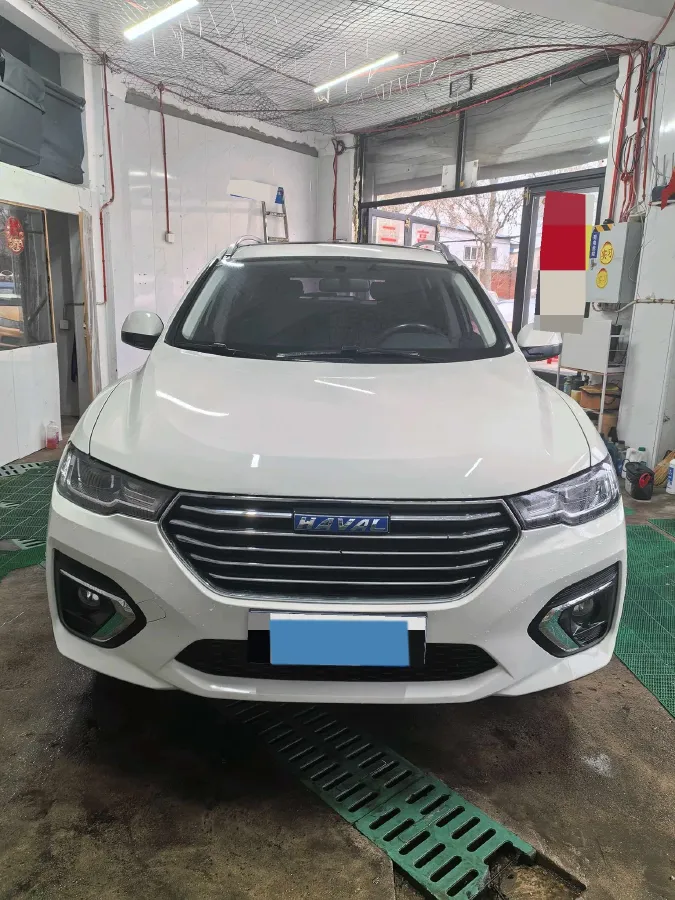 2018 Haval H2s 1.5T 150HP L4 7DCT,autocango,china used car exporter,china ev exporter,chinese used car exporter,chinese used ev exporter