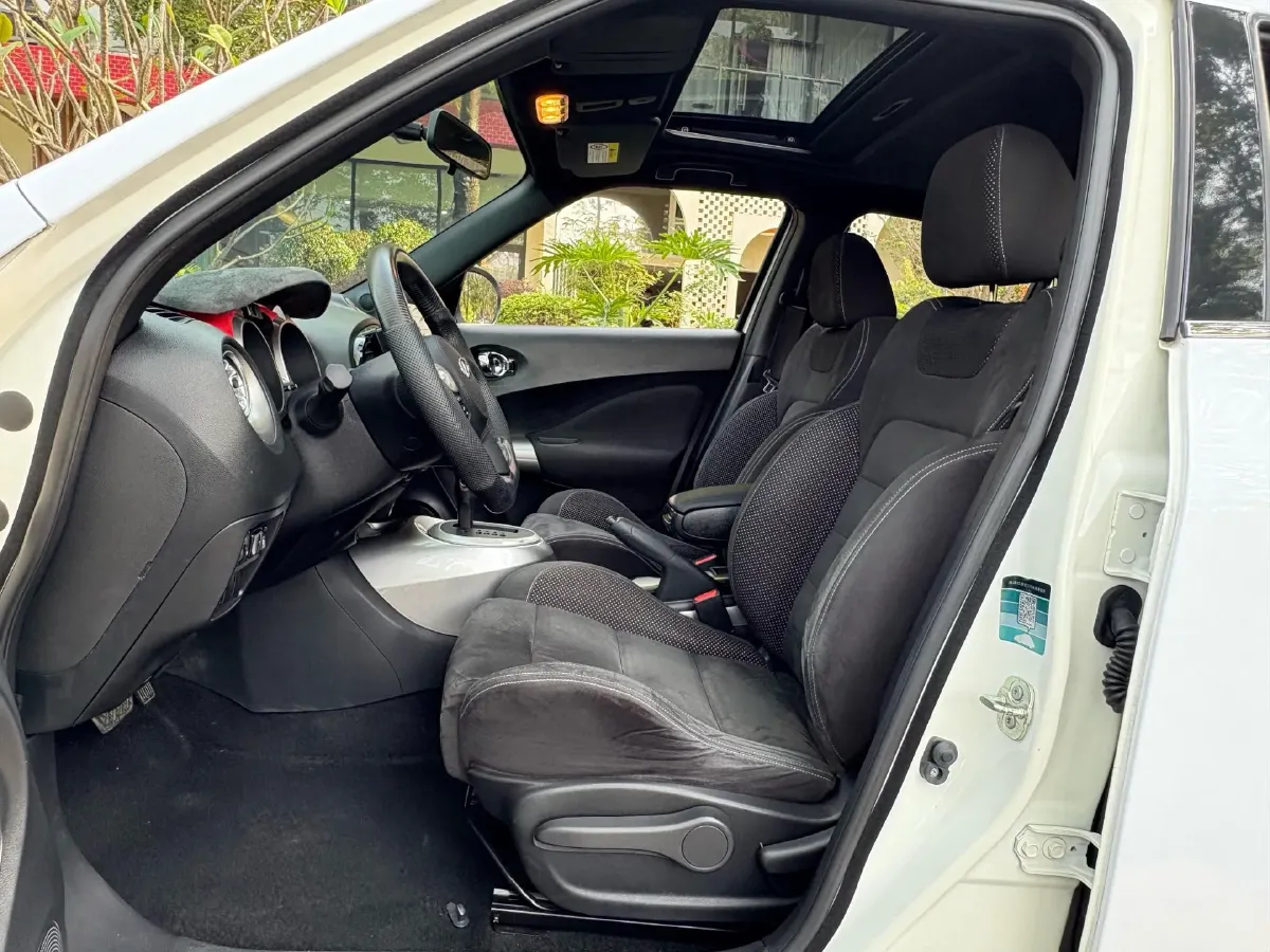 2014 Infiniti ESQ 1.6L 116HP L4 CVT,autocango,china used car exporter,china ev exporter,chinese used car exporter,chinese used ev exporter