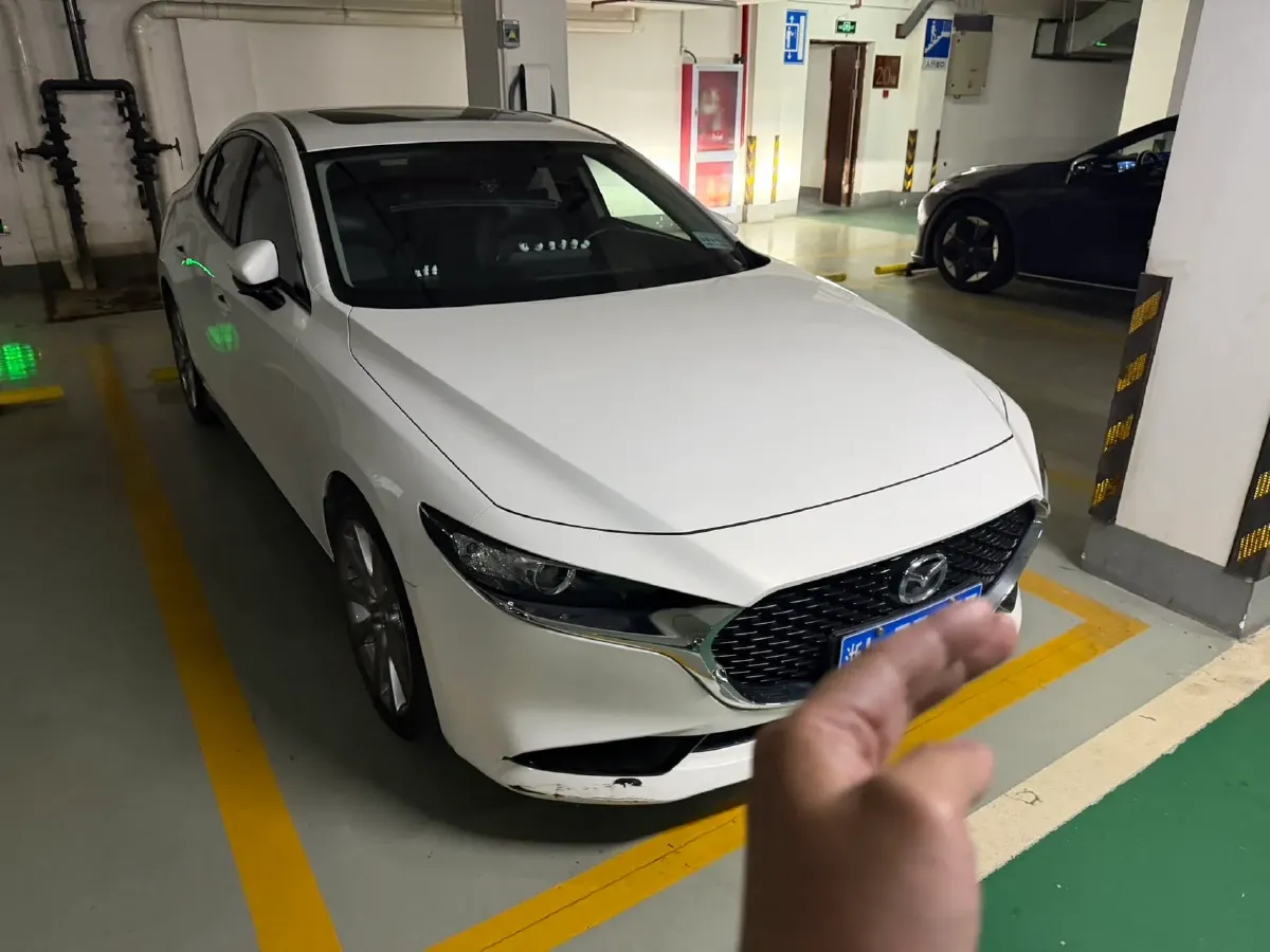 2021 Mazda 3 Axela 2.0L 158HP L4 6AT,autocango,china used car exporter,china ev exporter,chinese used car exporter,chinese used ev exporter