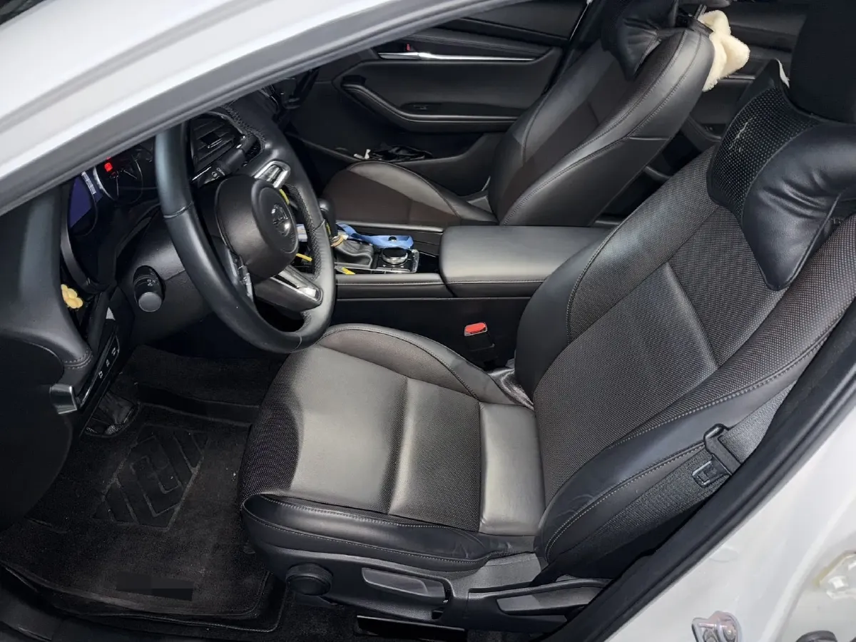 2021 Mazda 3 Axela 2.0L 158HP L4 6AT,autocango,china used car exporter,china ev exporter,chinese used car exporter,chinese used ev exporter