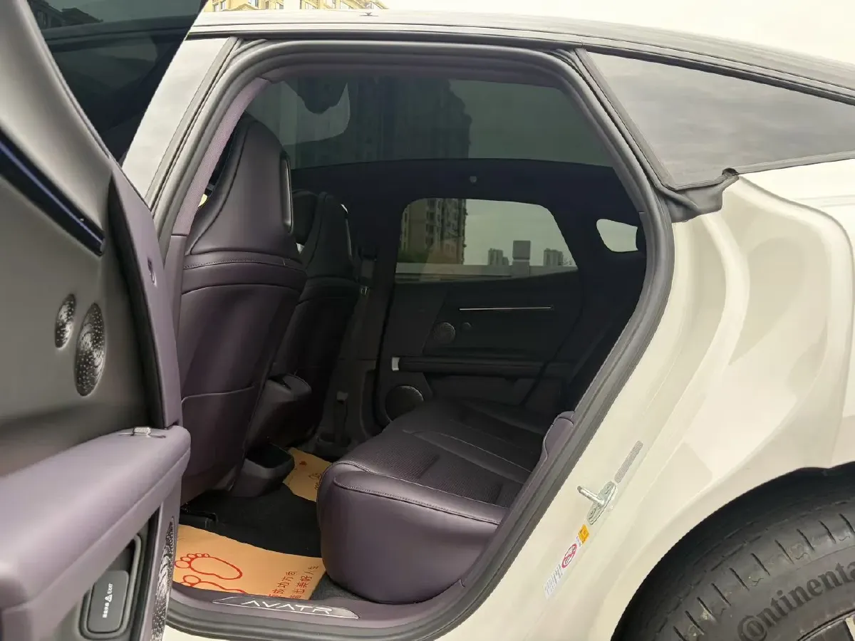 2025 Avatr 06 BEV,autocango,china used car exporter,china ev exporter,chinese used car exporter,chinese used ev exporter