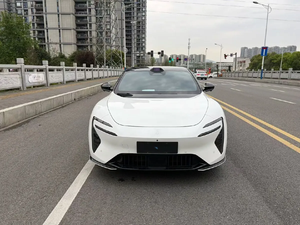 2025 Avatr 06 BEV,autocango,china used car exporter,china ev exporter,chinese used car exporter,chinese used ev exporter