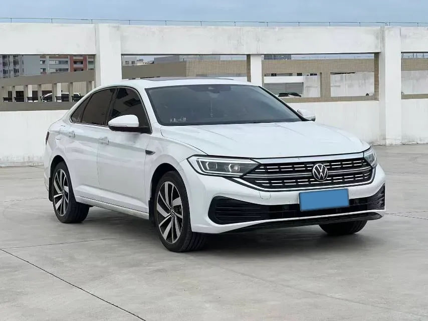 2025 Volkswagen Sagitar 1.5T 160HP L4 7DCT,autocango,china used car exporter,china ev exporter,chinese used car exporter,chinese used ev exporter