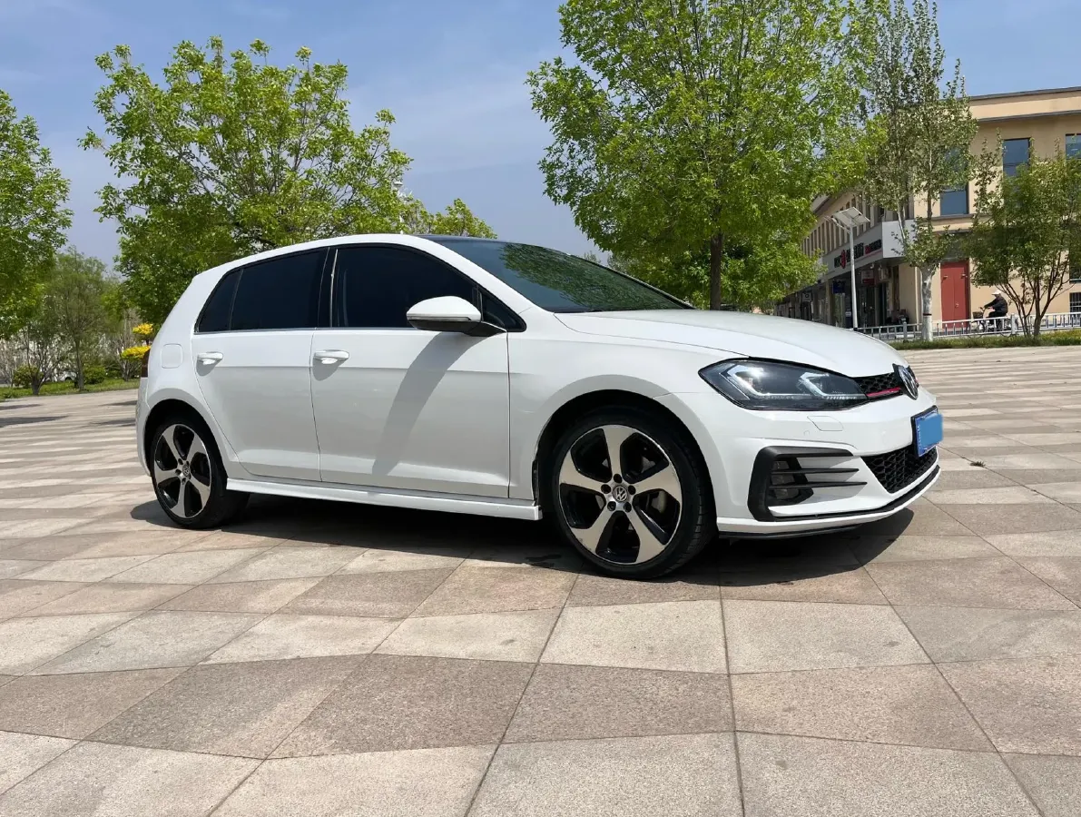 2019 Volkswagen Golf 1.4T 150HP L4 7DCT,autocango,china used car exporter,china ev exporter,chinese used car exporter,chinese used ev exporter