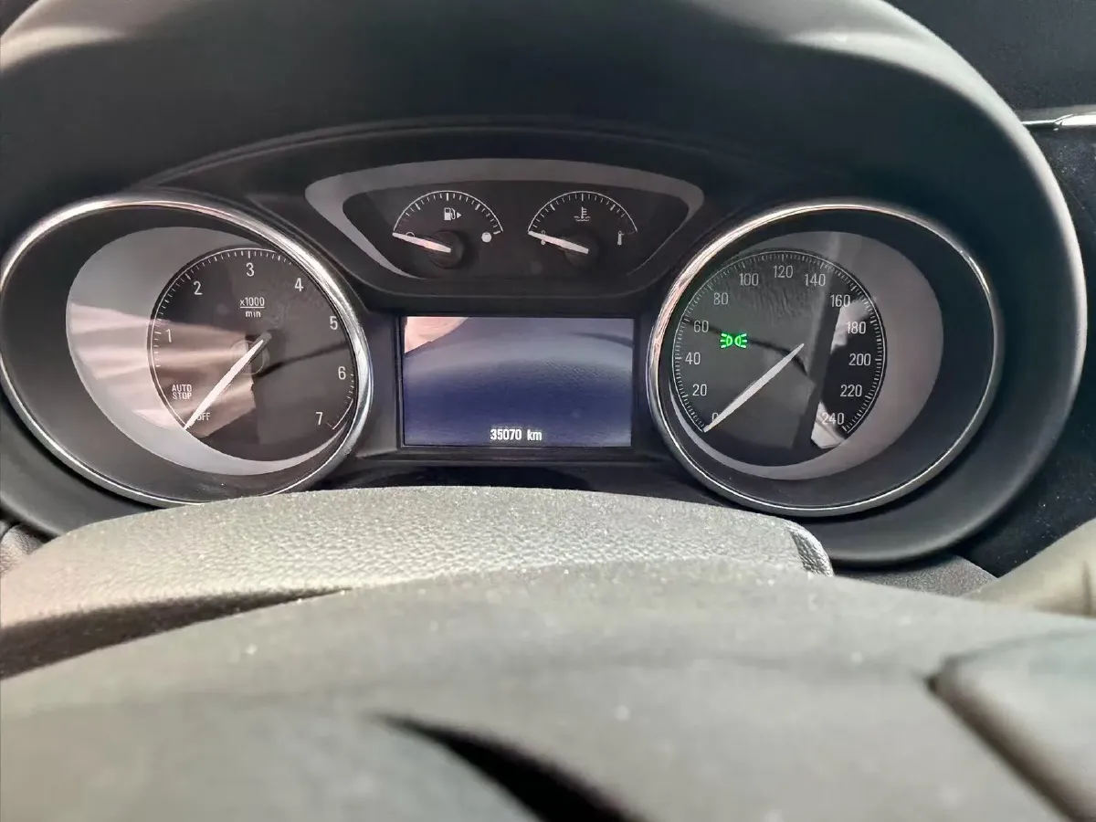 2020 Buick EnvisionPlus 2.0T 260HP L4 9AT,autocango,china used car exporter,china ev exporter,chinese used car exporter,chinese used ev exporter