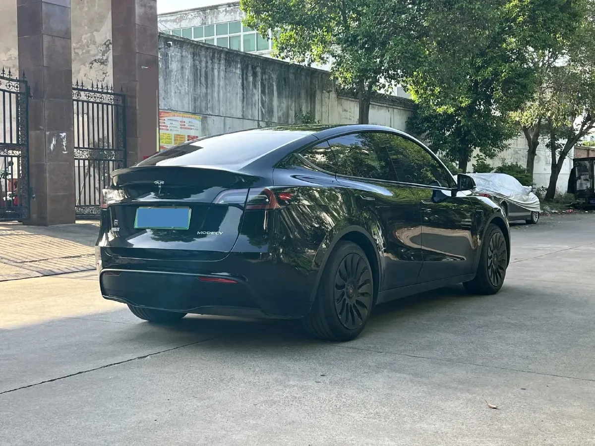 2022 Tesla Model Y BEV 60KWH,autocango,china used car exporter,china ev exporter,chinese used car exporter,chinese used ev exporter