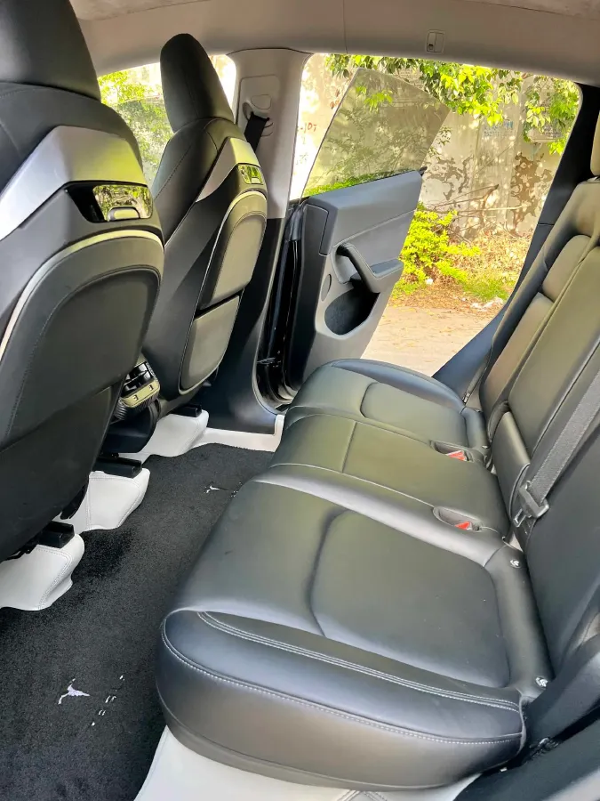 2022 Tesla Model Y BEV 60KWH,autocango,china used car exporter,china ev exporter,chinese used car exporter,chinese used ev exporter