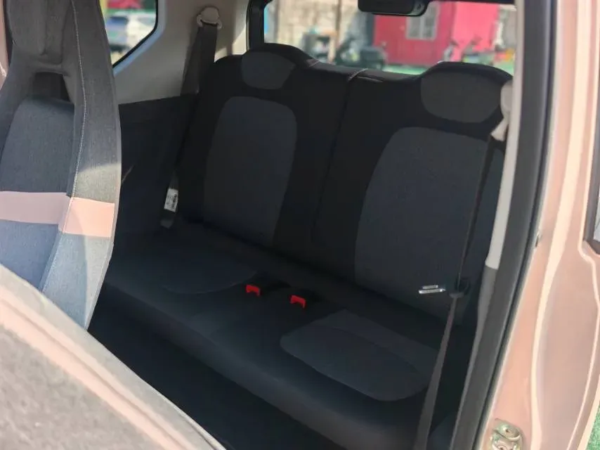 2022 WuLing HongGuang MINI EV BEV 9KWH,autocango,china used car exporter,china ev exporter,chinese used car exporter,chinese used ev exporter