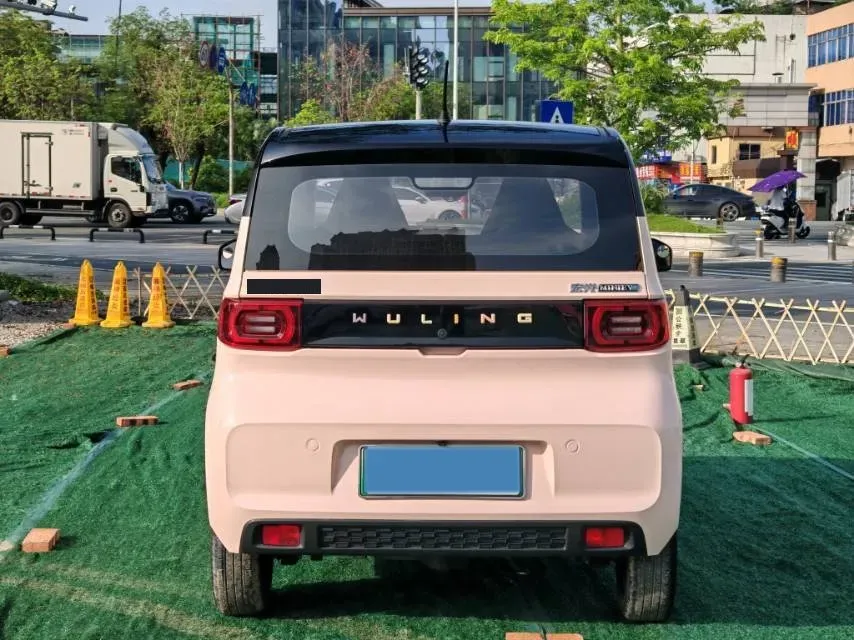 2022 WuLing HongGuang MINI EV BEV 9KWH,autocango,china used car exporter,china ev exporter,chinese used car exporter,chinese used ev exporter