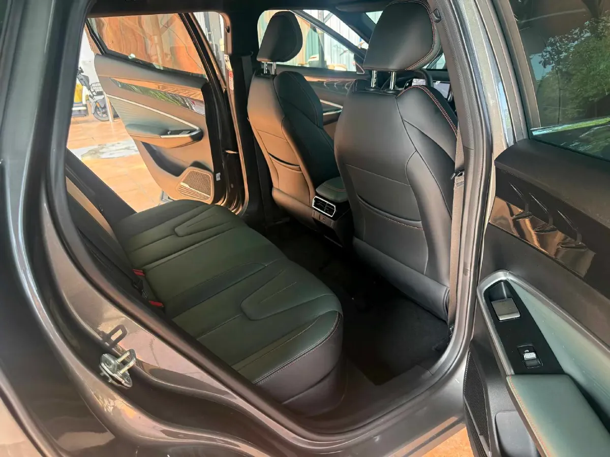 2023 Geely Azkarra 1.5T 181HP L4 7DCT,autocango,china used car exporter,china ev exporter,chinese used car exporter,chinese used ev exporter