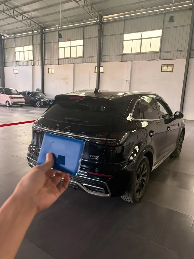 2023 HongQi HS5 2.0T 252HP L4 8AT,autocango,china used car exporter,china ev exporter,chinese used car exporter,chinese used ev exporter
