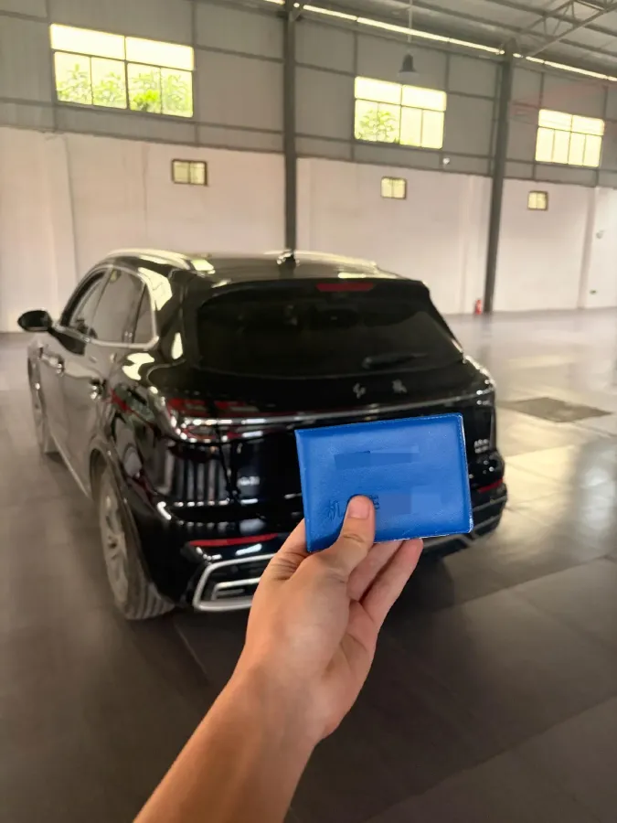 2023 HongQi HS5 2.0T 252HP L4 8AT,autocango,china used car exporter,china ev exporter,chinese used car exporter,chinese used ev exporter