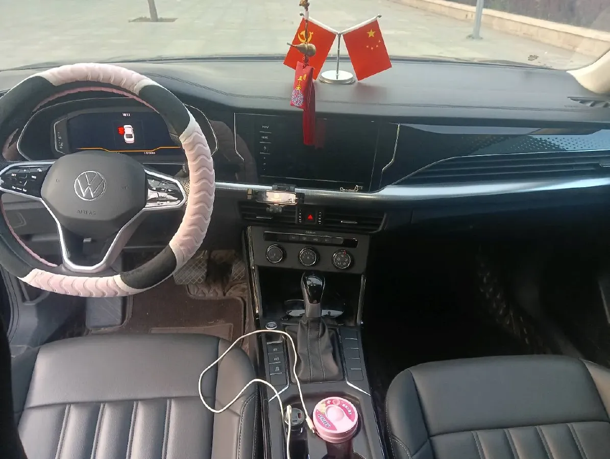 2023 Volkswagen Passat 1.4T 150HP L4 7DCT,autocango,china used car exporter,china ev exporter,chinese used car exporter,chinese used ev exporter