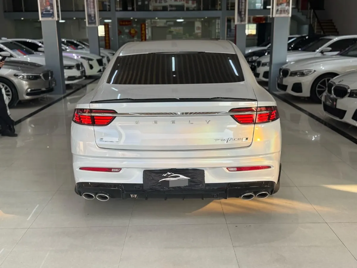 2025 Geely Preface 2.0T 238HP L4 8AT,autocango,china used car exporter,china ev exporter,chinese used car exporter,chinese used ev exporter