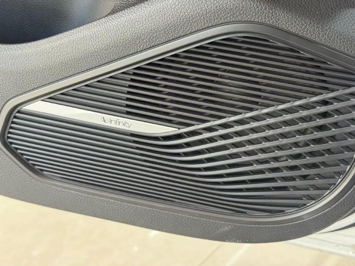 2025 Geely Preface 2.0T 238HP L4 8AT,autocango,china used car exporter,china ev exporter,chinese used car exporter,chinese used ev exporter