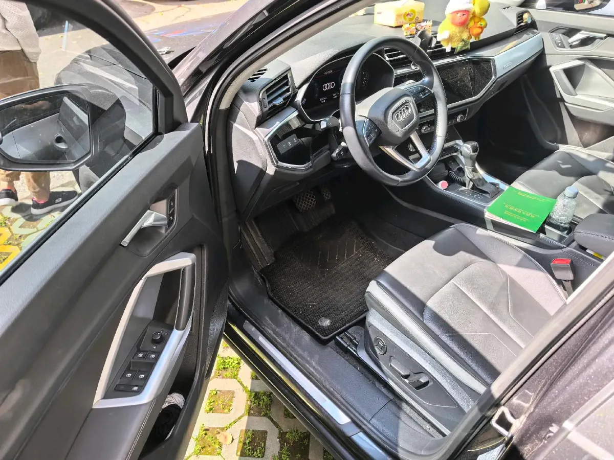 2021 Audi Q3 1.4T 150HP L4 7DCT,autocango,china used car exporter,china ev exporter,chinese used car exporter,chinese used ev exporter