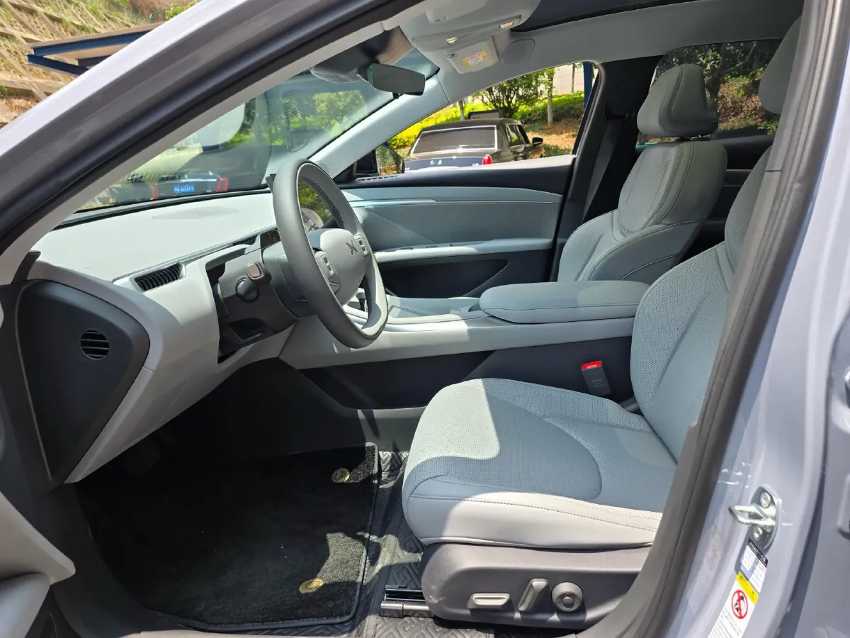 2025 Xpeng MONA M03 BEV,autocango,china used car exporter,china ev exporter,chinese used car exporter,chinese used ev exporter