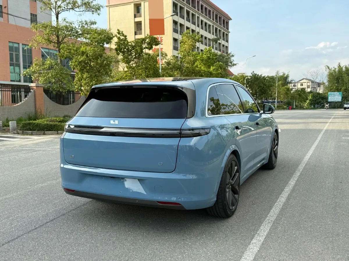 2023 Li L7 Range Extended 154HP REEV 40.9KWH,autocango,china used car exporter,china ev exporter,chinese used car exporter,chinese used ev exporter