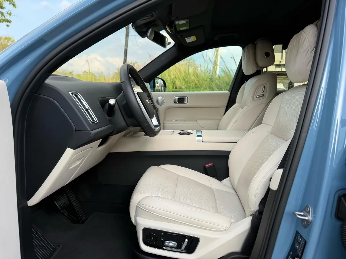 2023 Li L7 Range Extended 154HP REEV 40.9KWH,autocango,china used car exporter,china ev exporter,chinese used car exporter,chinese used ev exporter