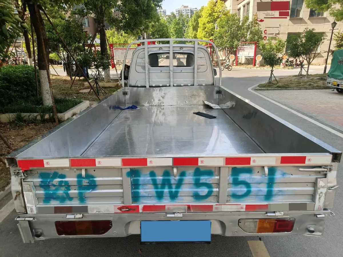 2022 WuLing RongGuang New Truck 1.8L 125HP L4 5MT,autocango,china used car exporter,china ev exporter,chinese used car exporter,chinese used ev exporter