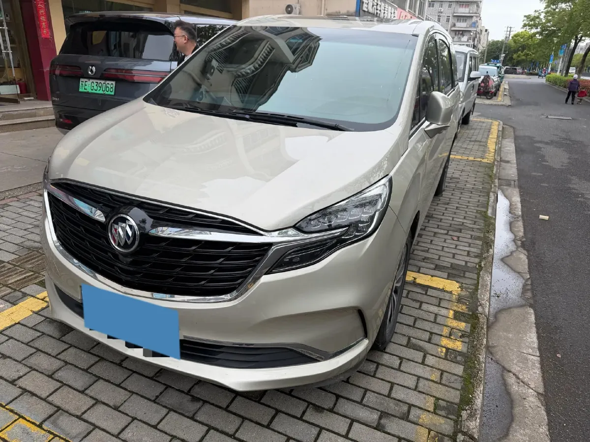2021 Buick GL8 2.0T 237HP L4 9AT,autocango,china used car exporter,china ev exporter,chinese used car exporter,chinese used ev exporter