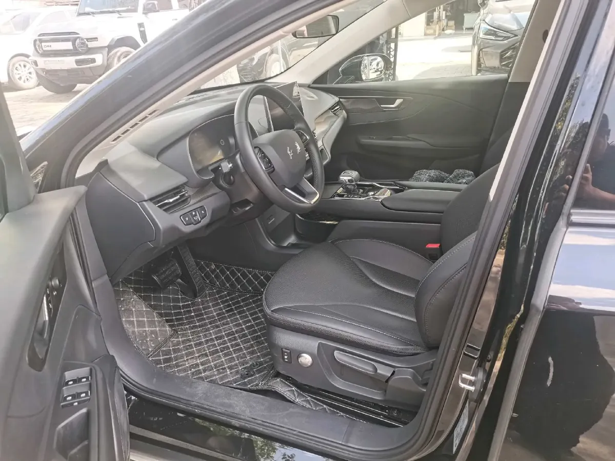 2023 HongQi E-QM5 BEV 54KWH,autocango,china used car exporter,china ev exporter,chinese used car exporter,chinese used ev exporter