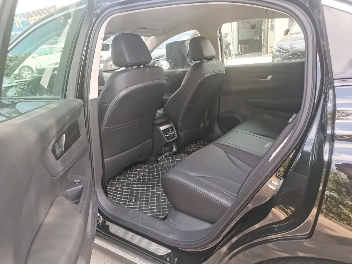 2023 HongQi E-QM5 BEV 54KWH,autocango,china used car exporter,china ev exporter,chinese used car exporter,chinese used ev exporter