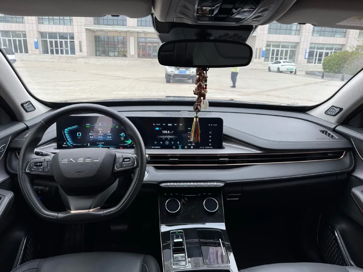 2022 DongFeng Forthing T5 1.5T 165HP L4 6AT,autocango,china used car exporter,china ev exporter,chinese used car exporter,chinese used ev exporter