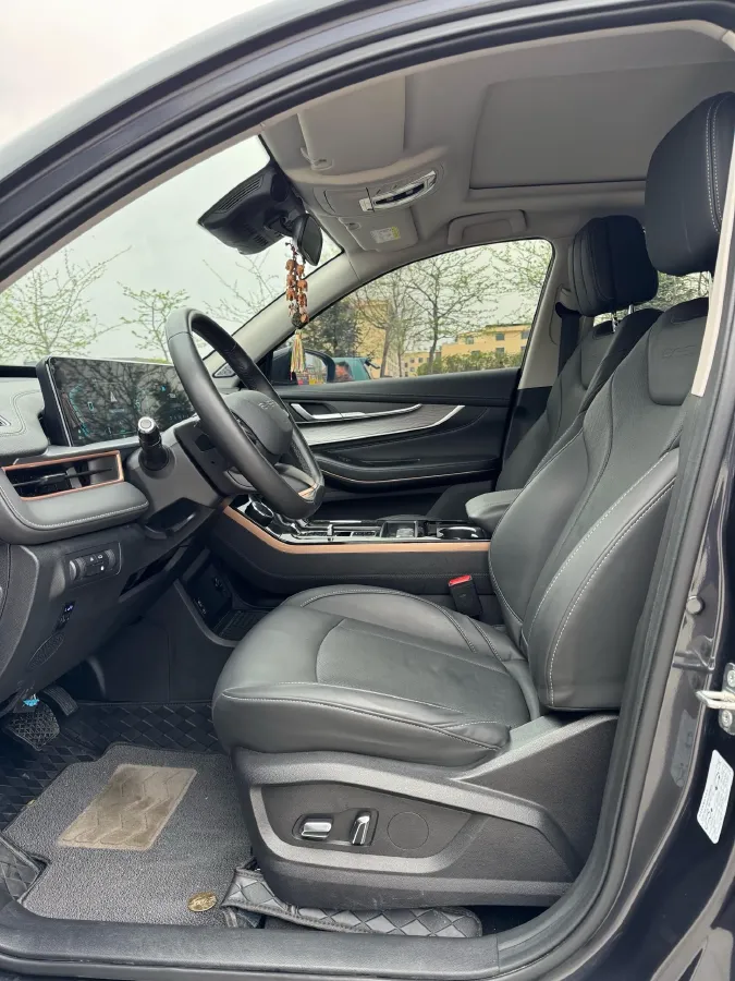 2022 DongFeng Forthing T5 1.5T 165HP L4 6AT,autocango,china used car exporter,china ev exporter,chinese used car exporter,chinese used ev exporter