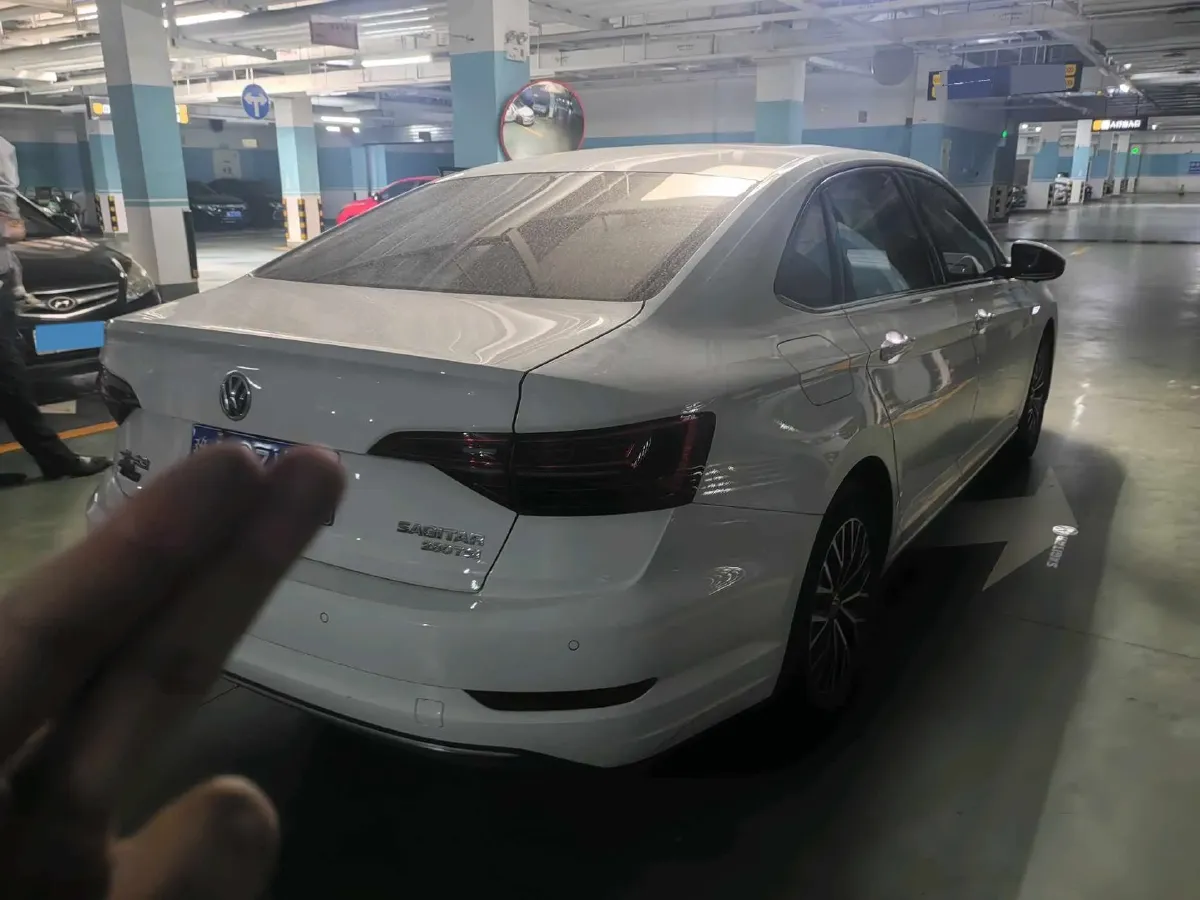 2021 Volkswagen Sagitar 1.4T 150HP L4 7DCT,autocango,china used car exporter,china ev exporter,chinese used car exporter,chinese used ev exporter