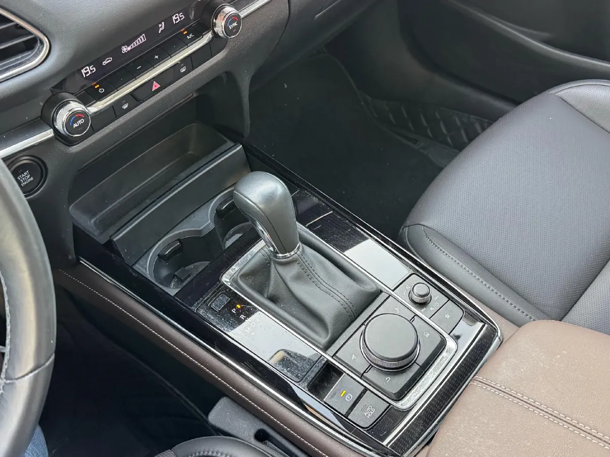 2022 Mazda CX-30 2.0L 158HP L4 6AT,autocango,china used car exporter,china ev exporter,chinese used car exporter,chinese used ev exporter