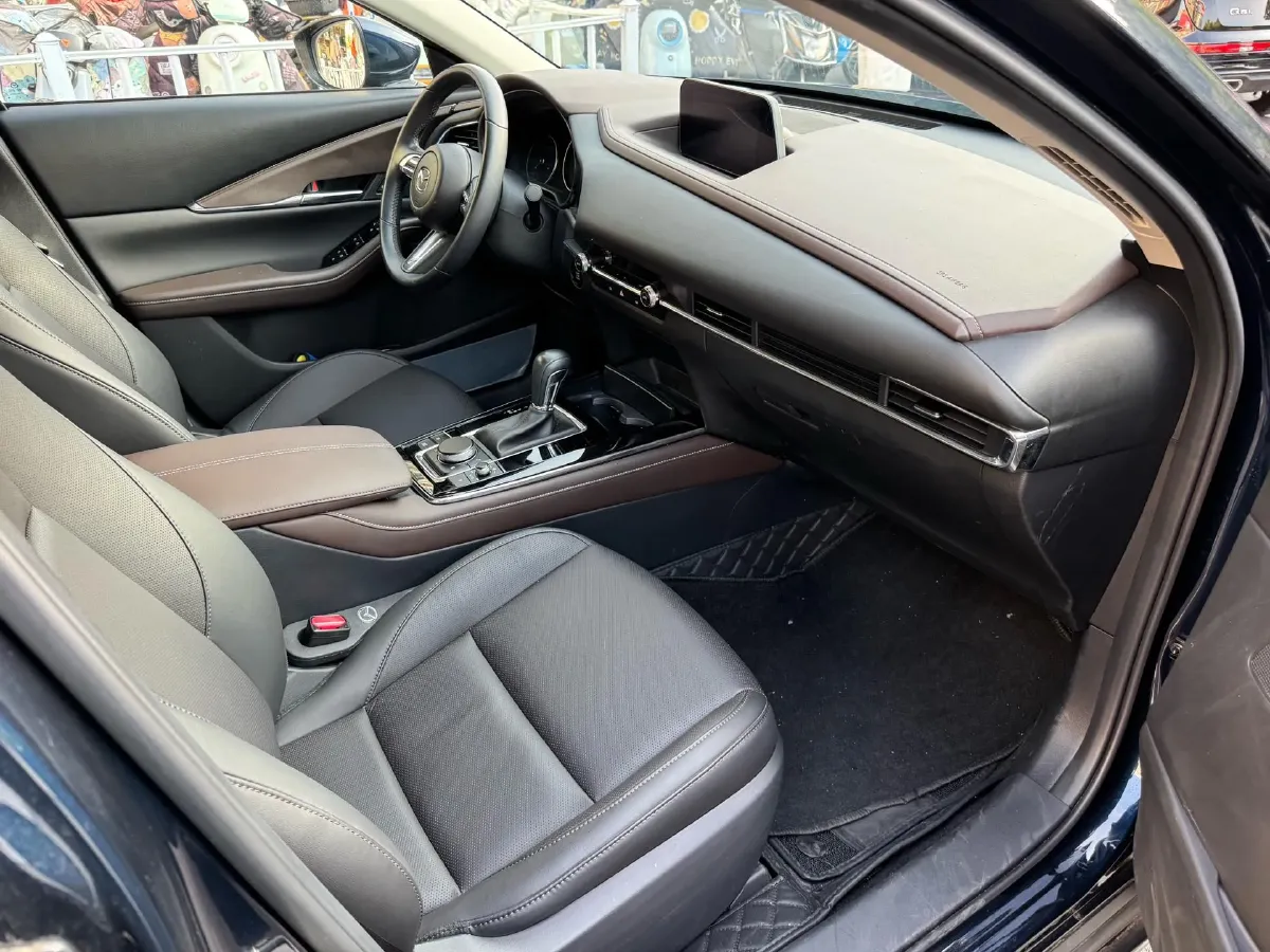2022 Mazda CX-30 2.0L 158HP L4 6AT,autocango,china used car exporter,china ev exporter,chinese used car exporter,chinese used ev exporter