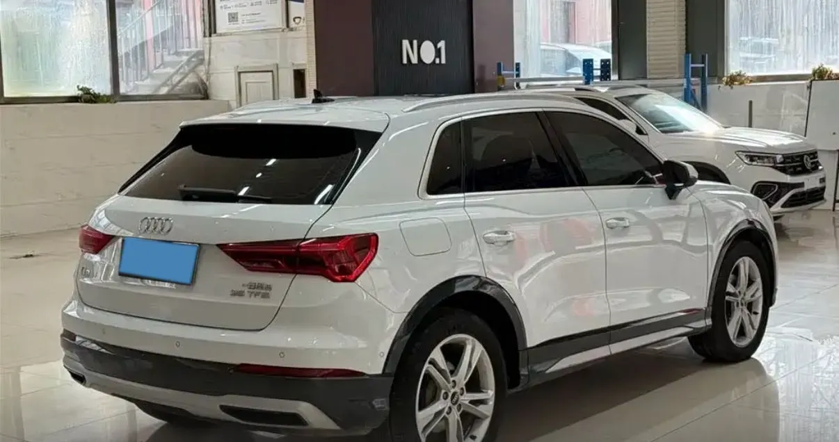 2022 Audi Q3 1.4T 150HP L4 7DCT,autocango,china used car exporter,china ev exporter,chinese used car exporter,chinese used ev exporter