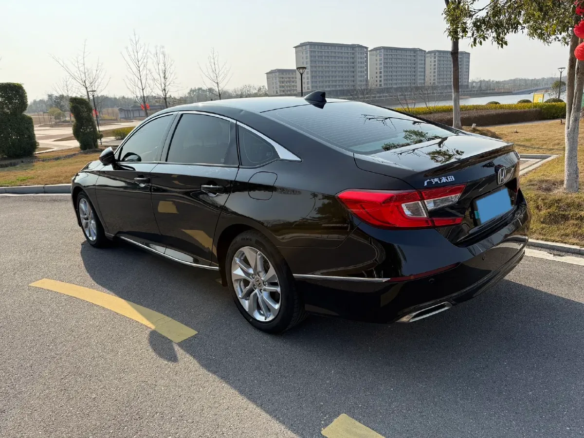 2018 Honda Accord 1.5T 194HP L4 CVT,autocango,china used car exporter,china ev exporter,chinese used car exporter,chinese used ev exporter