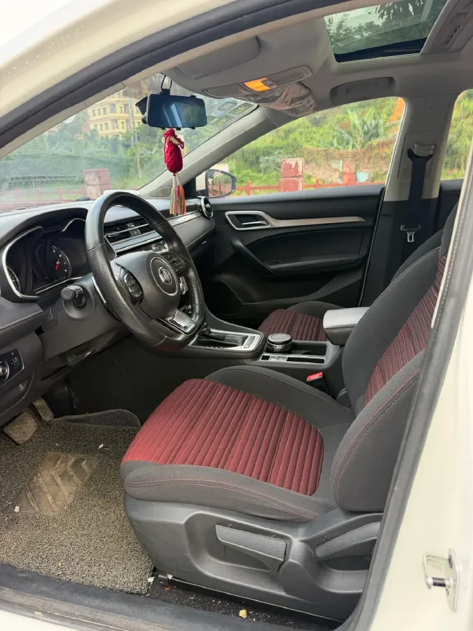 2019 MAXUS XinTu V80 2.5T 136HP L4 6AMT,autocango,china used car exporter,china ev exporter,chinese used car exporter,chinese used ev exporter