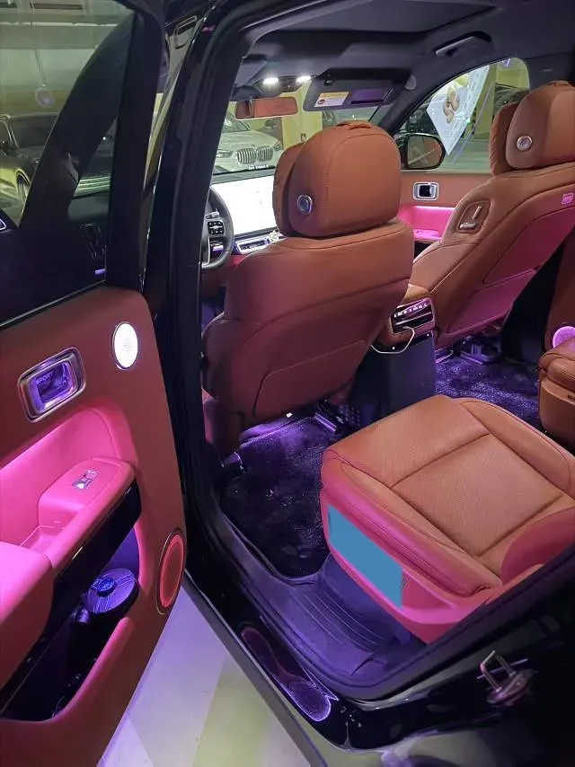 2022 Li L9 Range Extended 154HP REEV 42.6KWH,autocango,china used car exporter,china ev exporter,chinese used car exporter,chinese used ev exporter