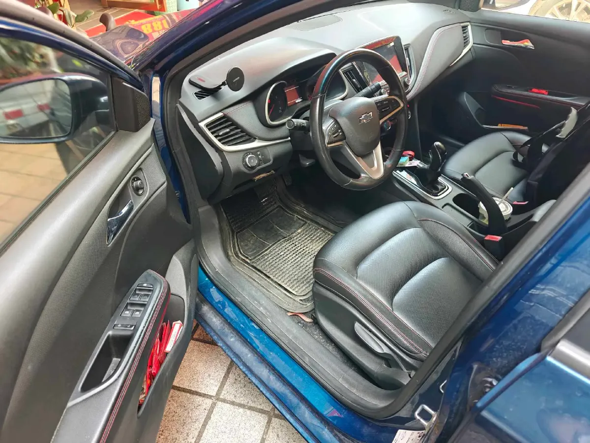 2019 Chevrolet Monza 1.3T 163HP L3 6AT,autocango,china used car exporter,china ev exporter,chinese used car exporter,chinese used ev exporter