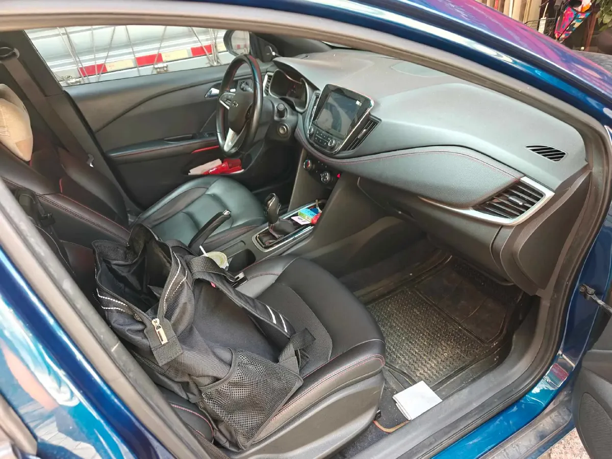 2019 Chevrolet Monza 1.3T 163HP L3 6AT,autocango,china used car exporter,china ev exporter,chinese used car exporter,chinese used ev exporter