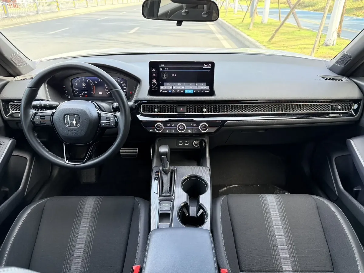2022 Honda Civic 1.5T 182HP L4 CVT,autocango,china used car exporter,china ev exporter,chinese used car exporter,chinese used ev exporter
