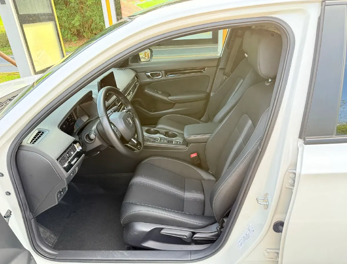 2022 Honda Civic 1.5T 182HP L4 CVT,autocango,china used car exporter,china ev exporter,chinese used car exporter,chinese used ev exporter